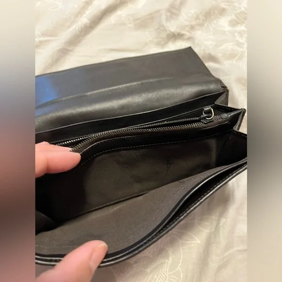 Fendi Long Wallet - Picture 8 of 11